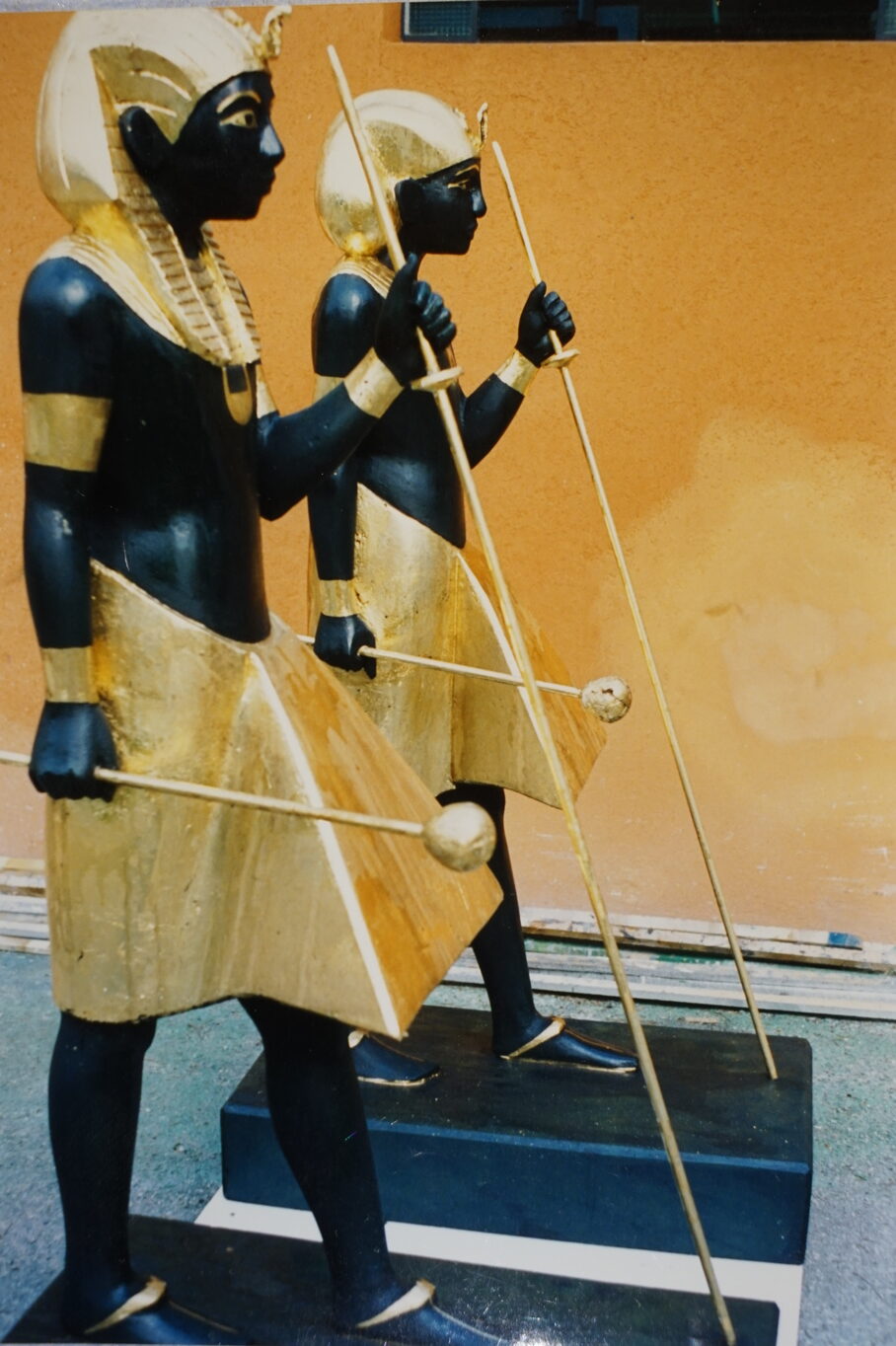 arte-sacra-mutto-papa-francesco Scultura in Vetroresina 2